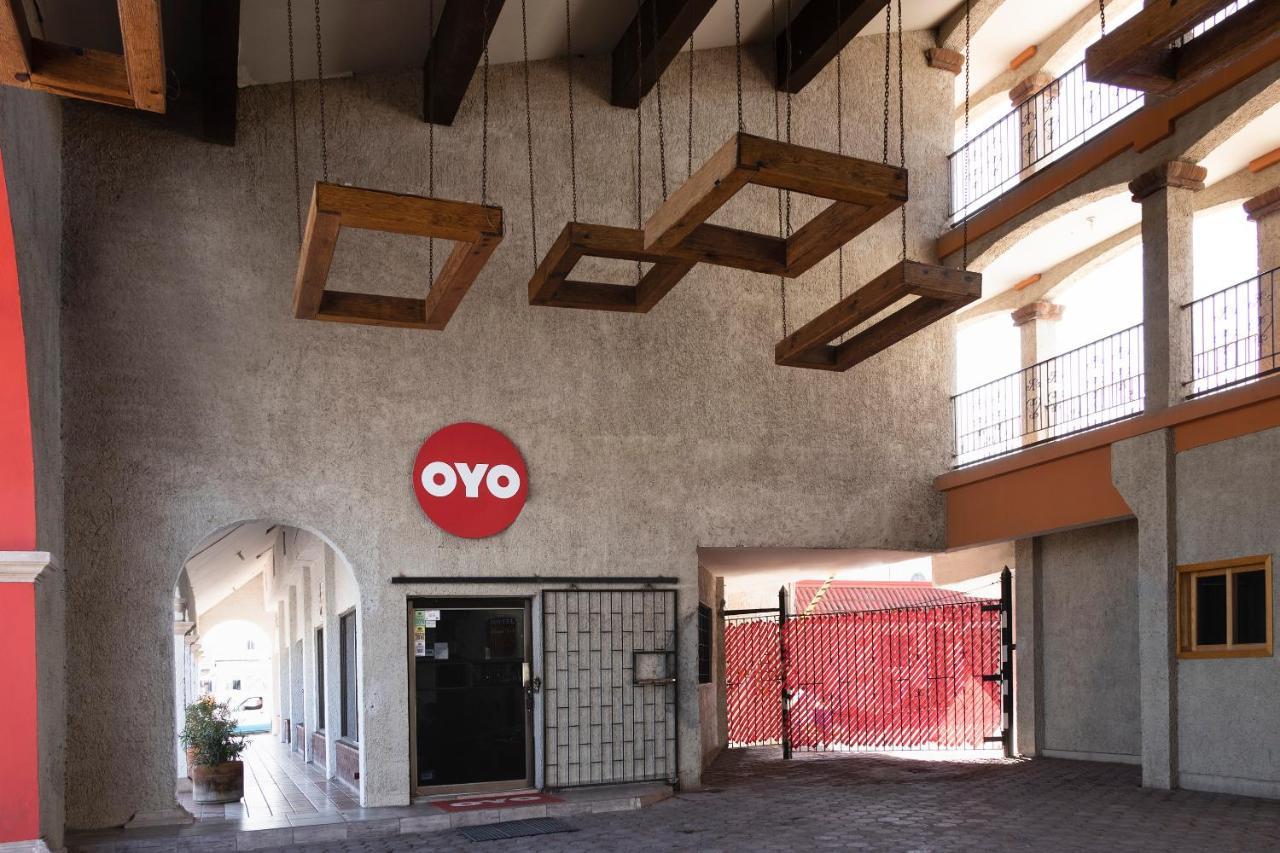 Oyo Hotel Real Del Sur, Estadio 奇瓦瓦 外观 照片